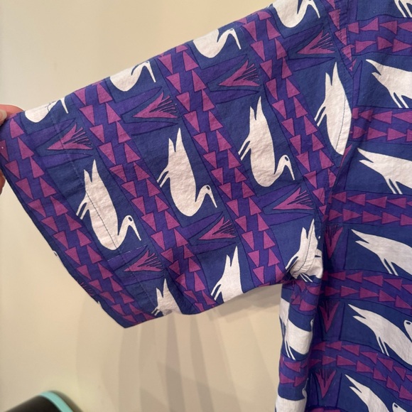 Vintage 90s Segrets Abstract Purple Bird Crane Print Shirt Med - Picture 5 of 8
